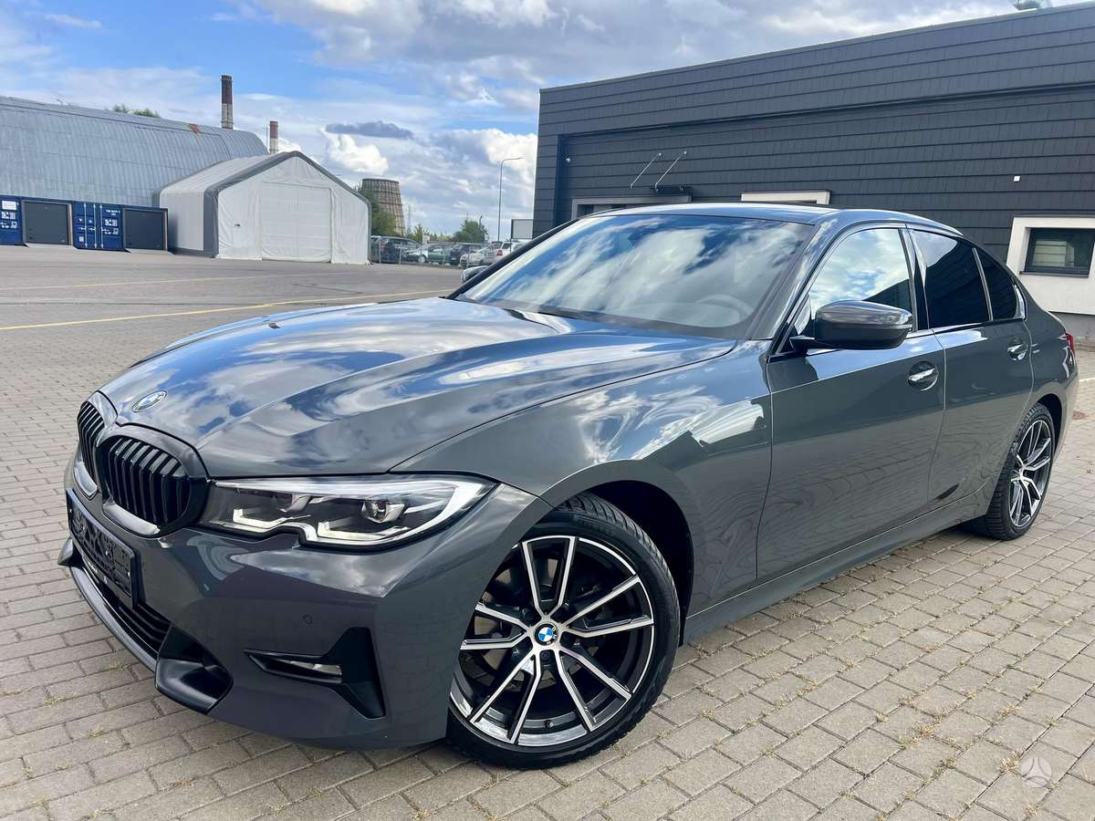 BMW 320, 2.0 l., Седан