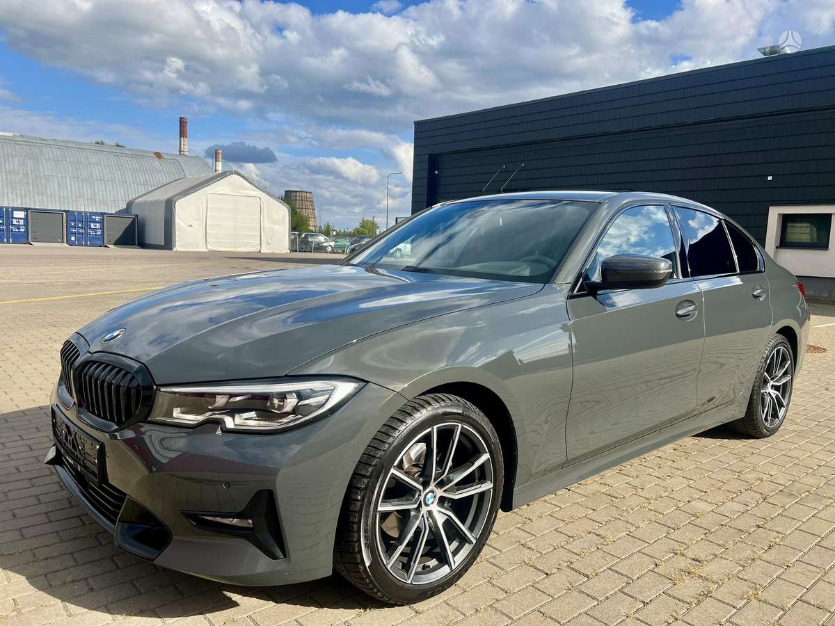 BMW 320, 2.0 l., Седан