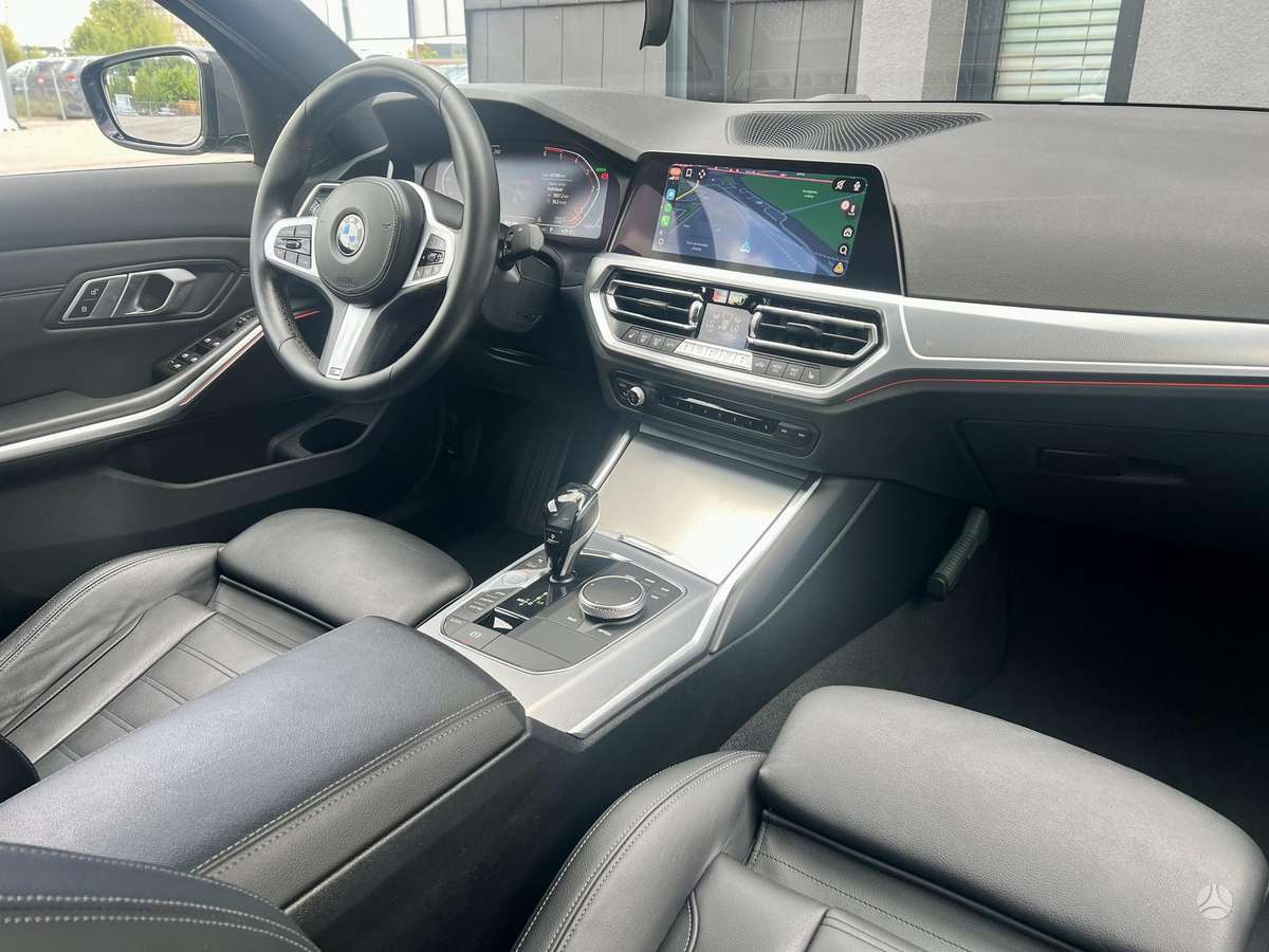 BMW 320, 2.0 l., Седан
