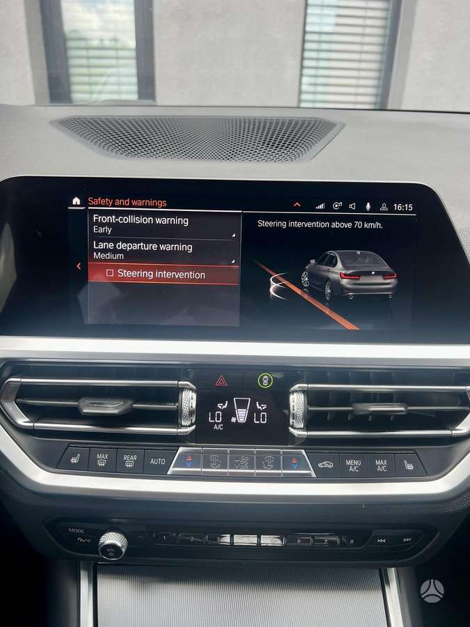 BMW 320, 2.0 l., Седан