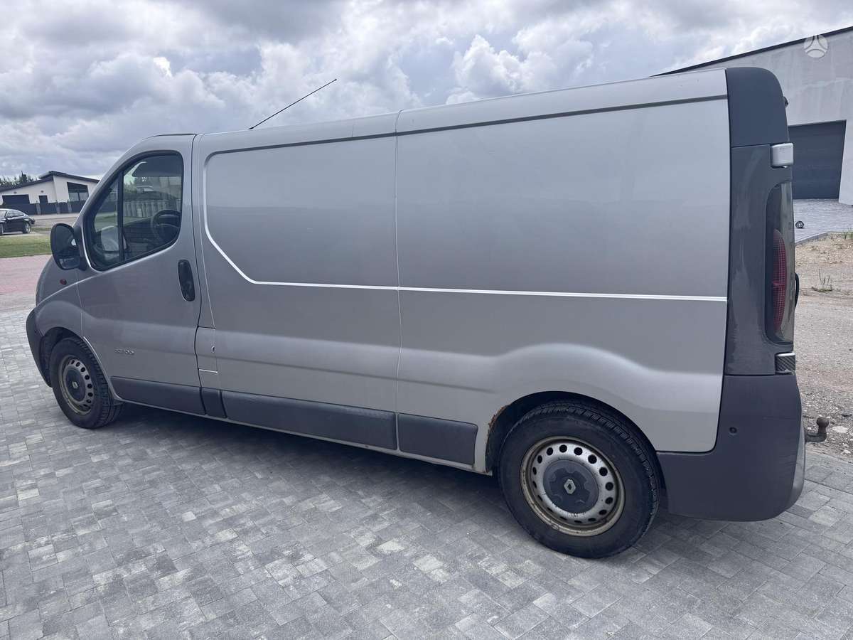 Renault Trafic, cargo van