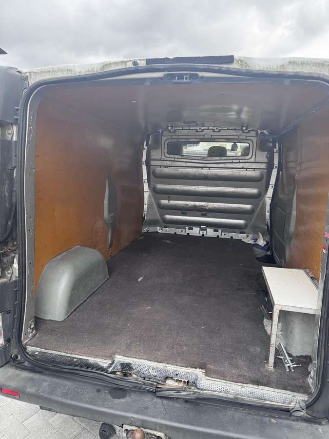 Renault Trafic, cargo van
