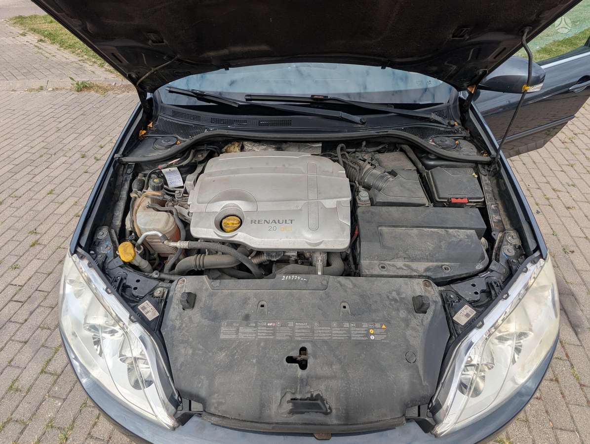 Renault Laguna - 9