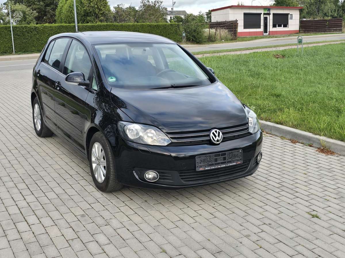 Volkswagen Golf Plus - 11