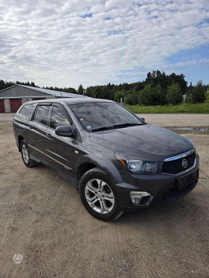 SsangYong Korando - 4
