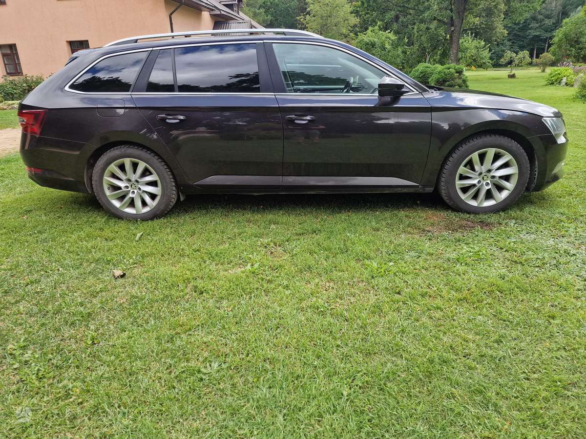 Skoda Superb, 1.6 l., Универсал