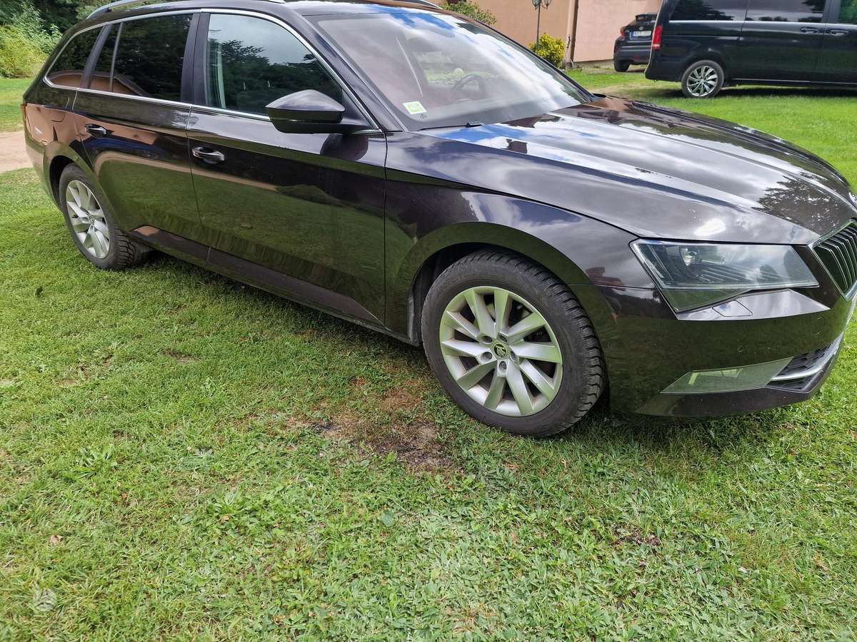 Skoda Superb, 1.6 l., Универсал