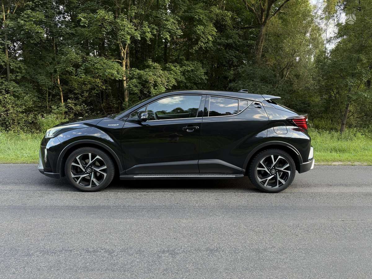 Toyota C-HR - 4