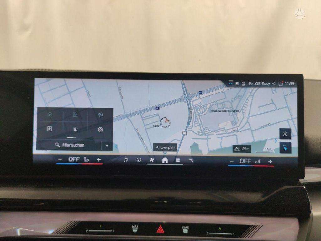 BMW i5, sedanas