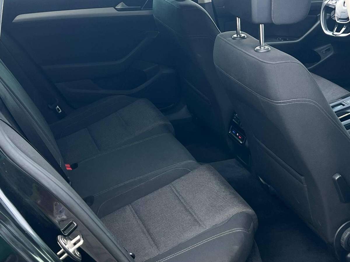 Volkswagen Passat, 1.6 l., Универсал