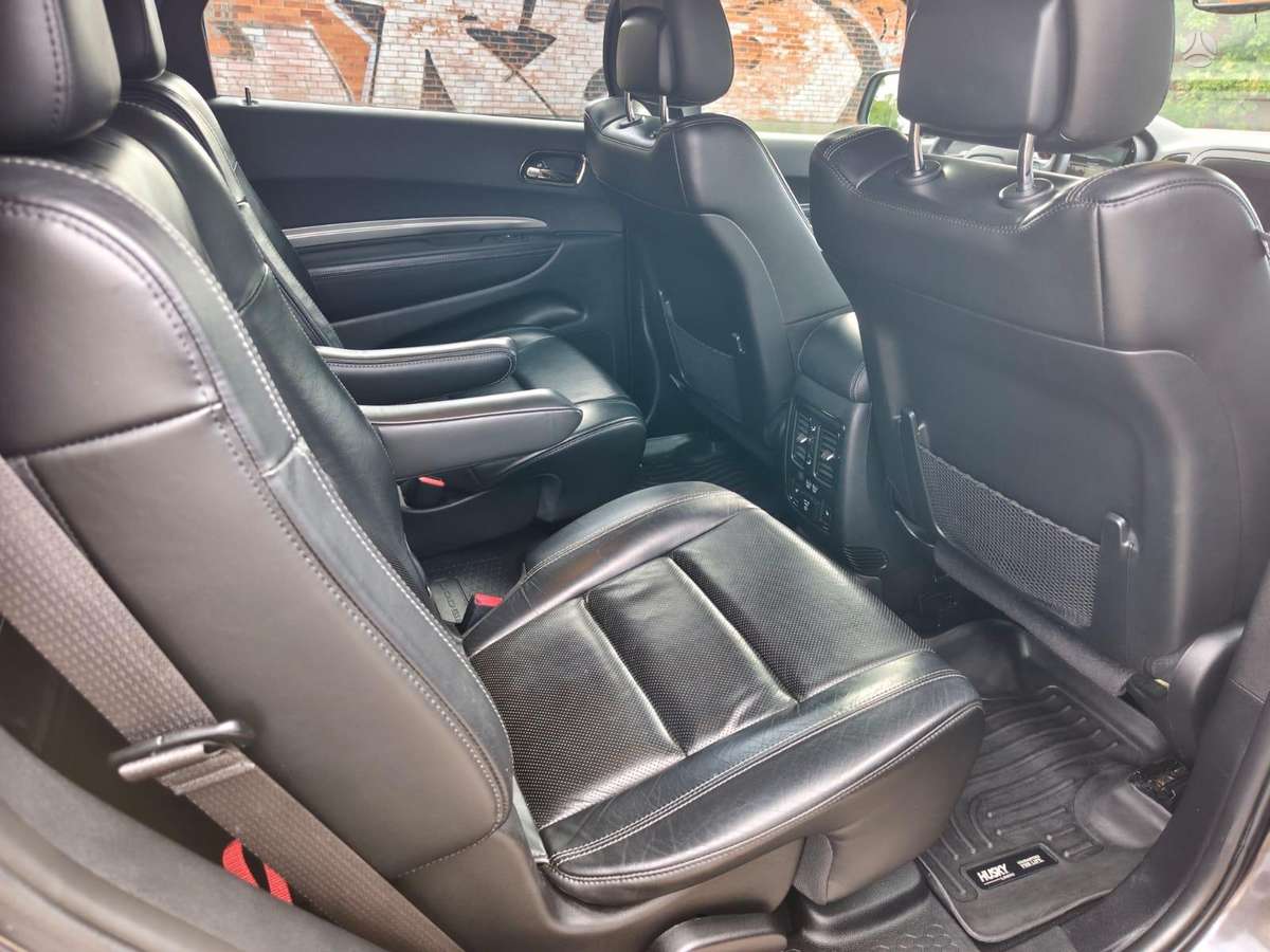 Dodge Durango, 5.7 l., off-road / crossover