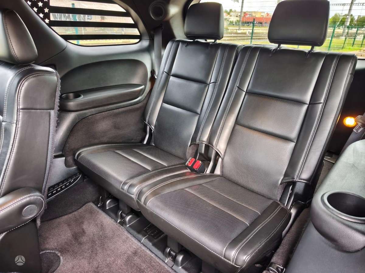 Dodge Durango, 5.7 l., off-road / crossover