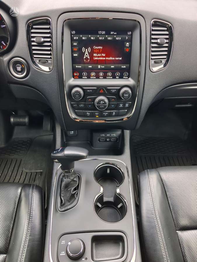 Dodge Durango, 5.7 l., off-road / crossover