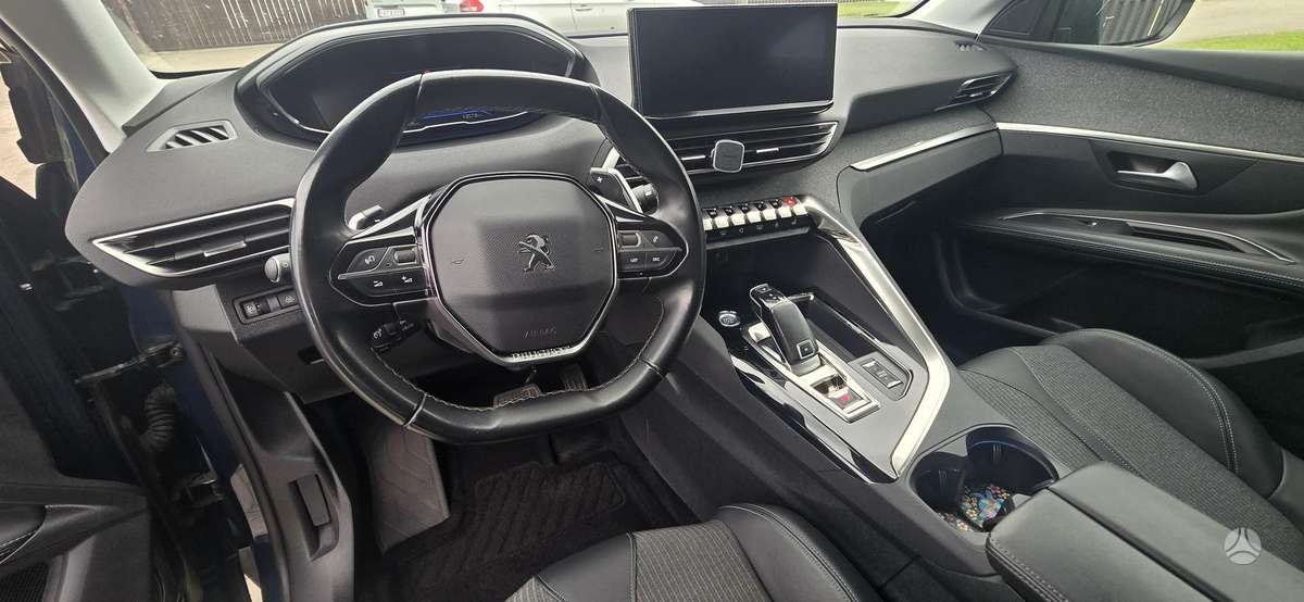 Peugeot 3008 - 8