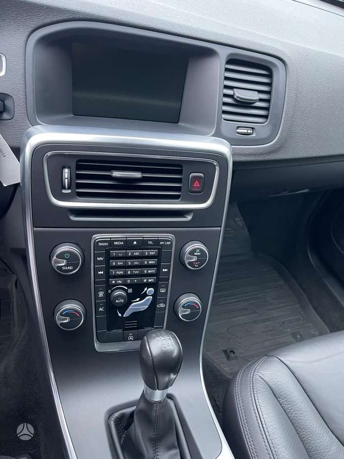 Volvo V60, 1.6 l., Универсал