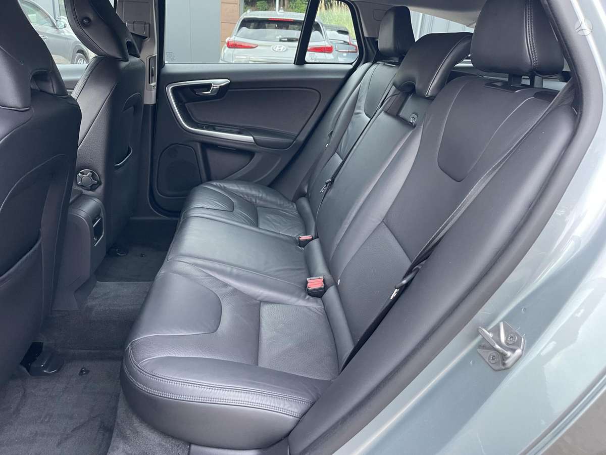 Volvo V60, 1.6 l., Универсал