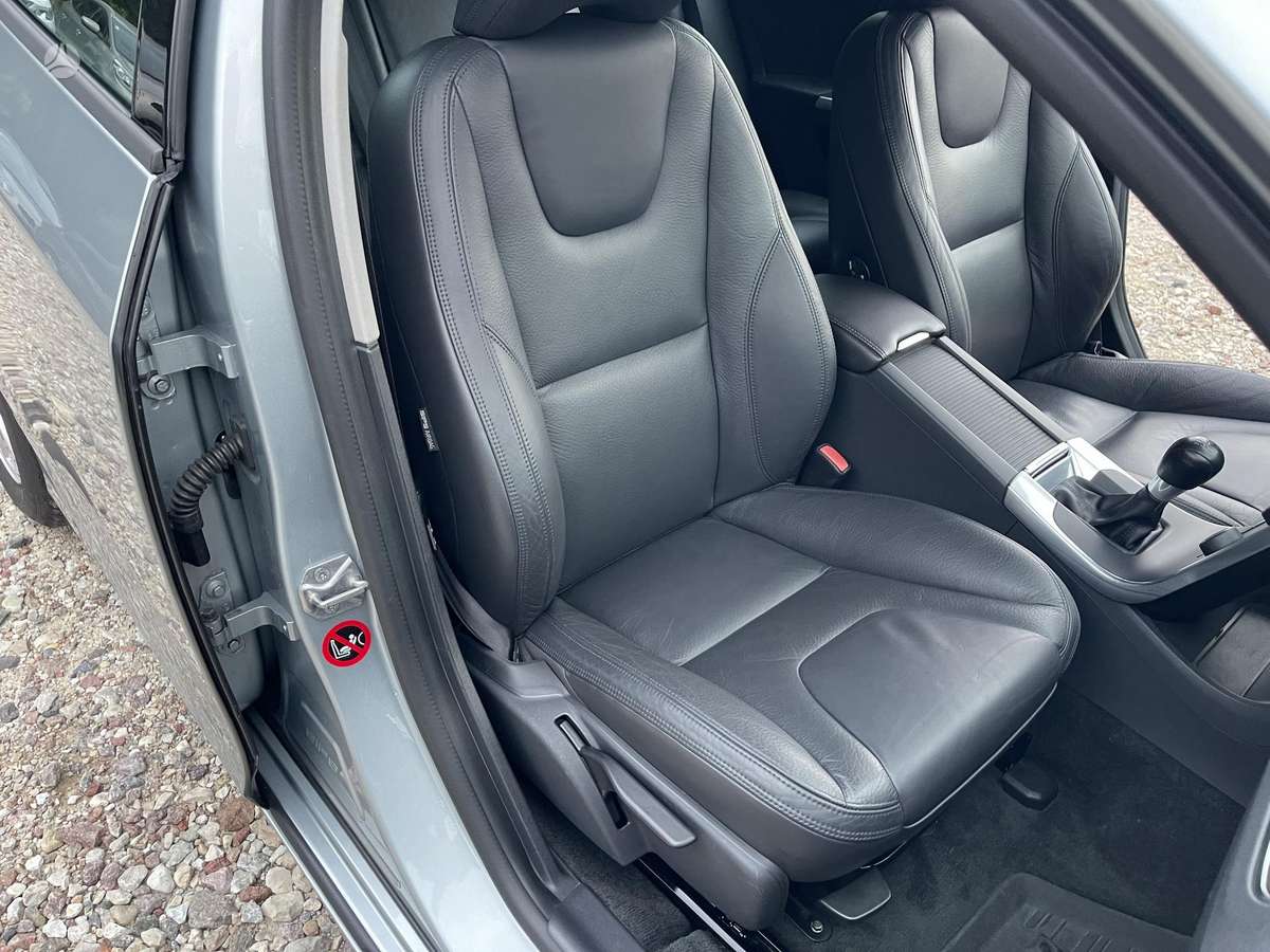Volvo V60, 1.6 l., Универсал
