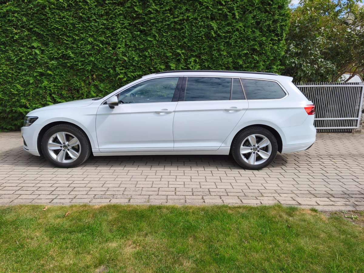 Volkswagen Passat - 5