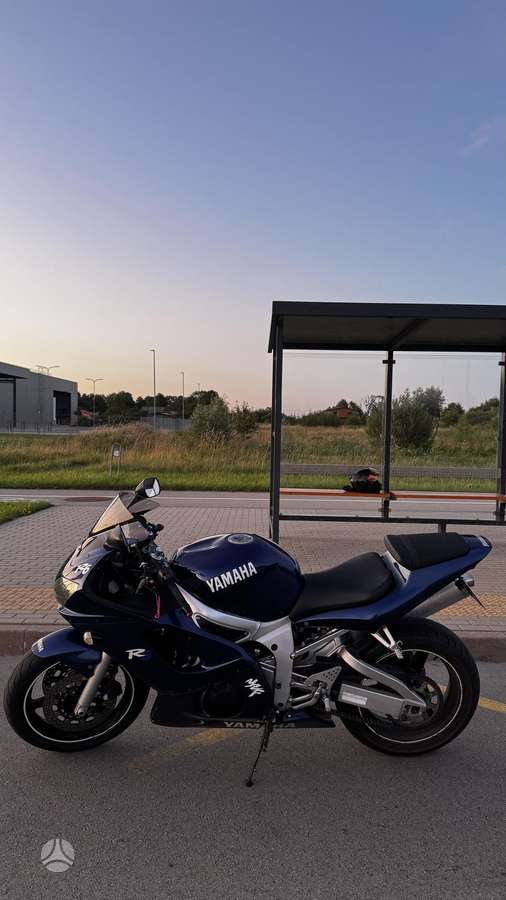 Yamaha R6 600cc, superbikes