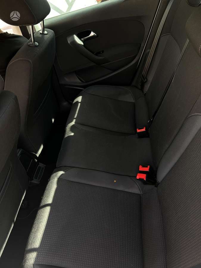 Volkswagen Polo - 10