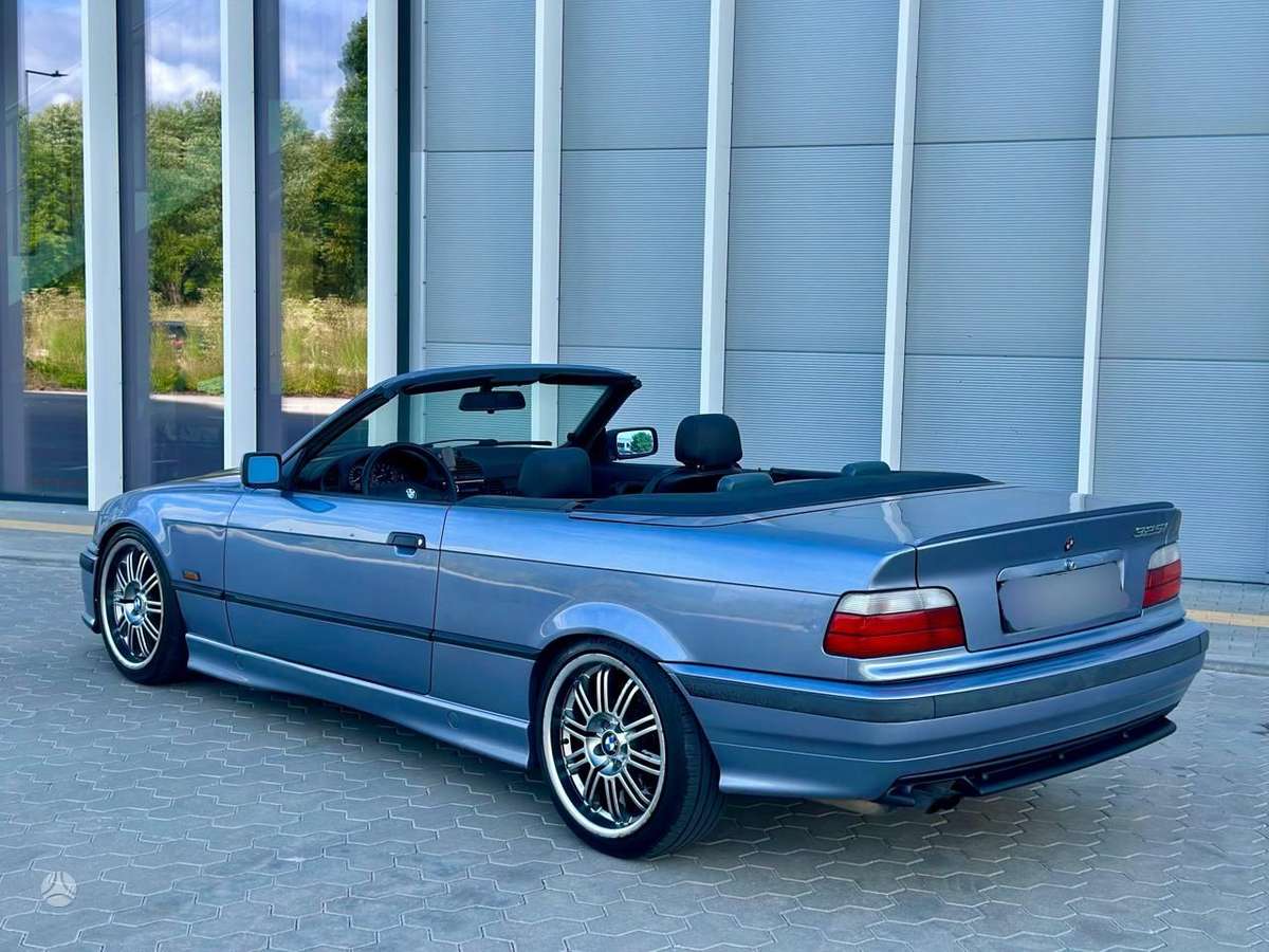 BMW 325, 2.5 l., convertible