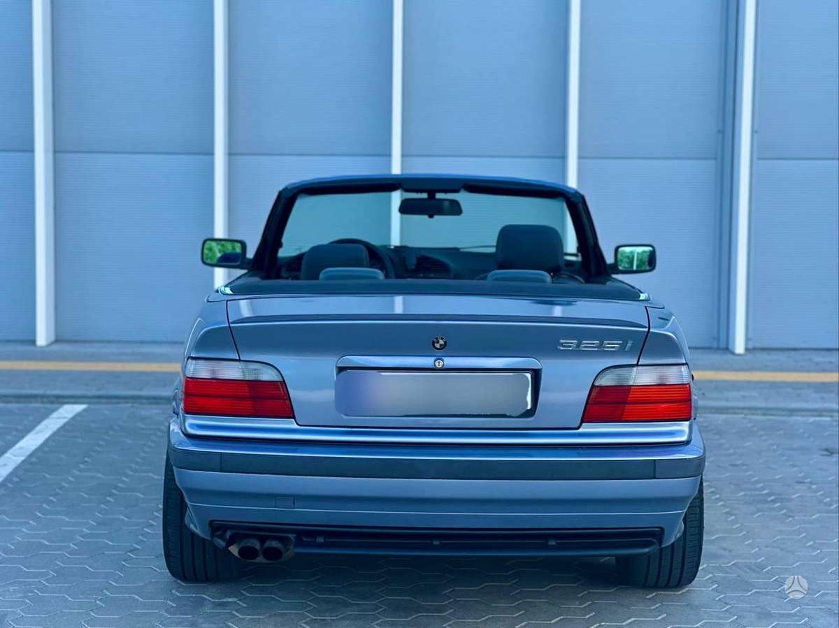 BMW 325, 2.5 l., convertible