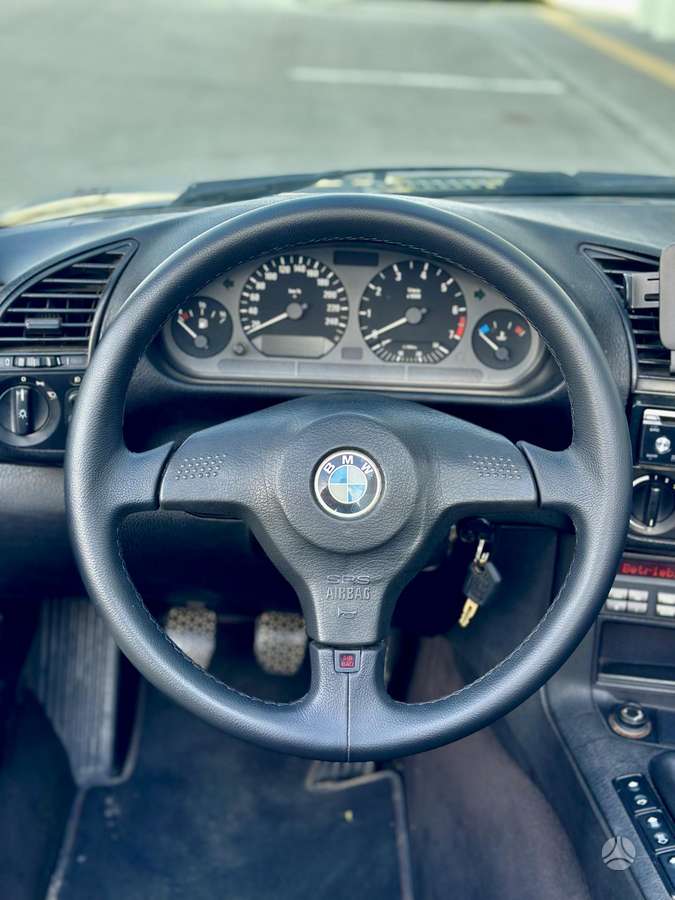 BMW 325, 2.5 l., Кабриолет