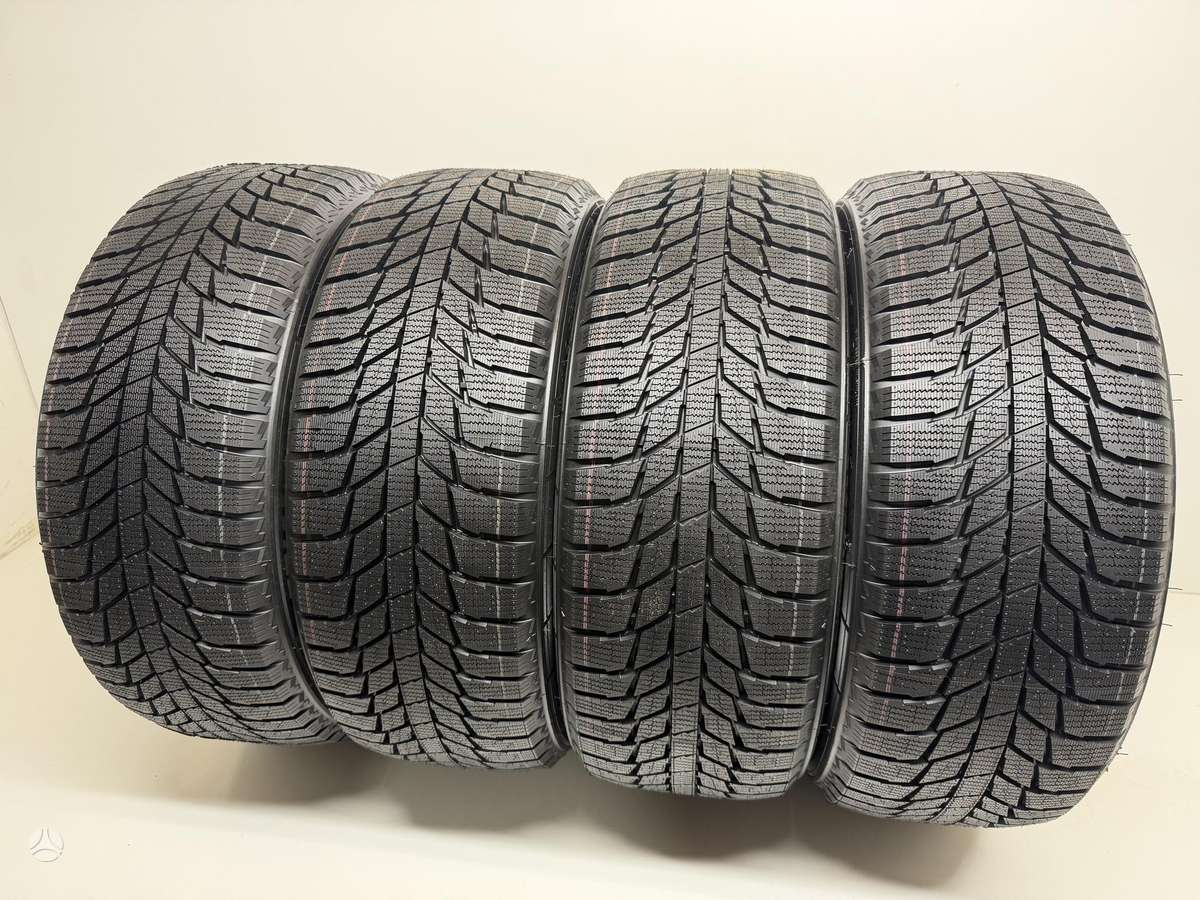 Triangle SnowLink 2024m, winter 215/50 R17
