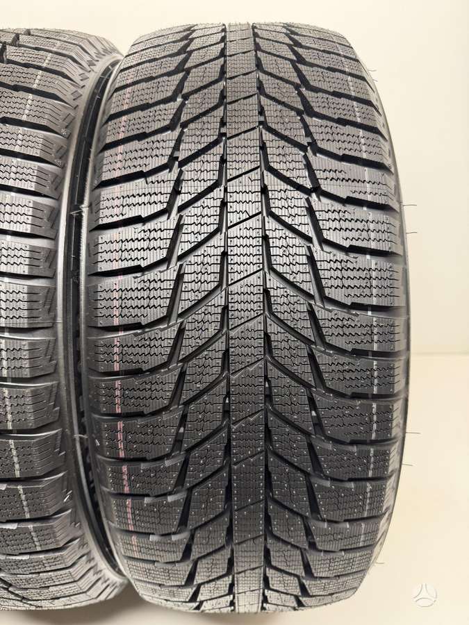 Triangle SnowLink 2024m, зимние 215/50 R17