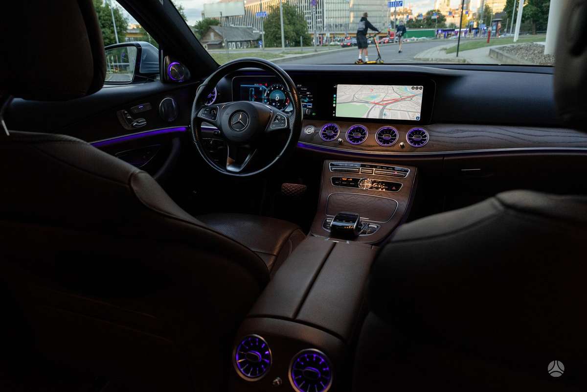 Mercedes-Benz E400, 3.0 l., Универсал