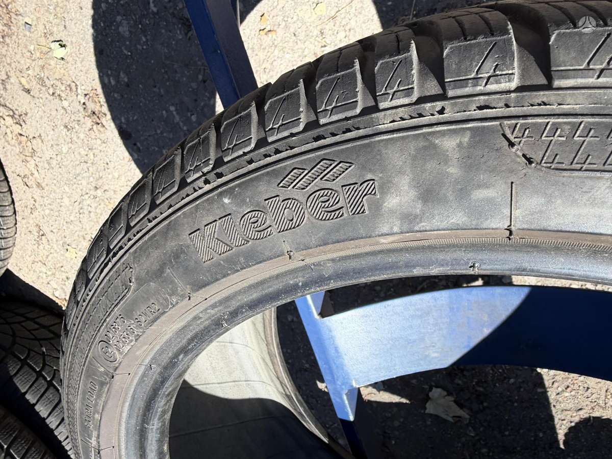 Kleber Quadraxer 2, winter 205/45 R17