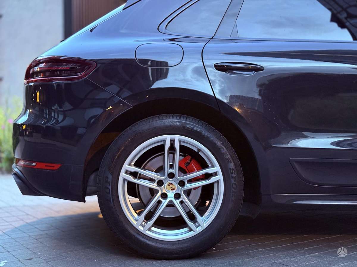 Porsche Macan, 3.0 l., off-road / crossover
