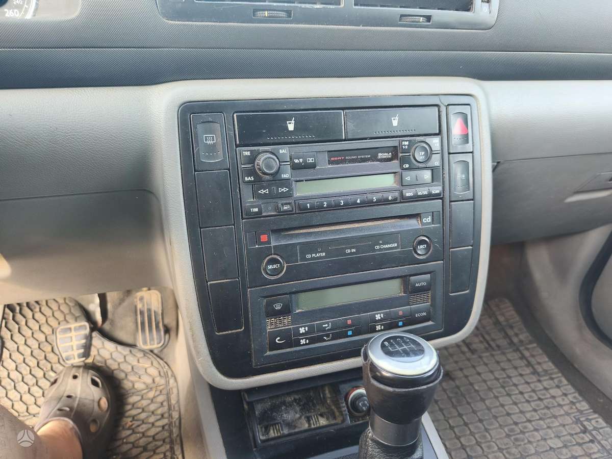 SEAT Alhambra - 7