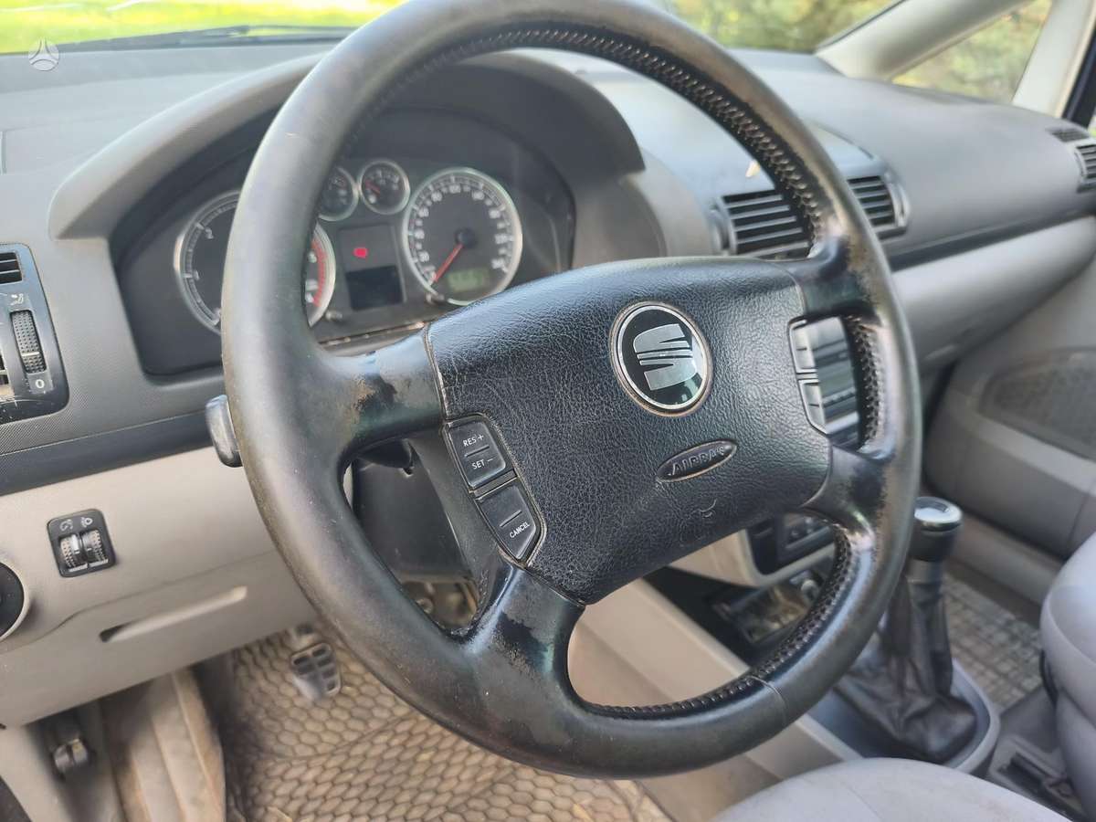 SEAT Alhambra - 9