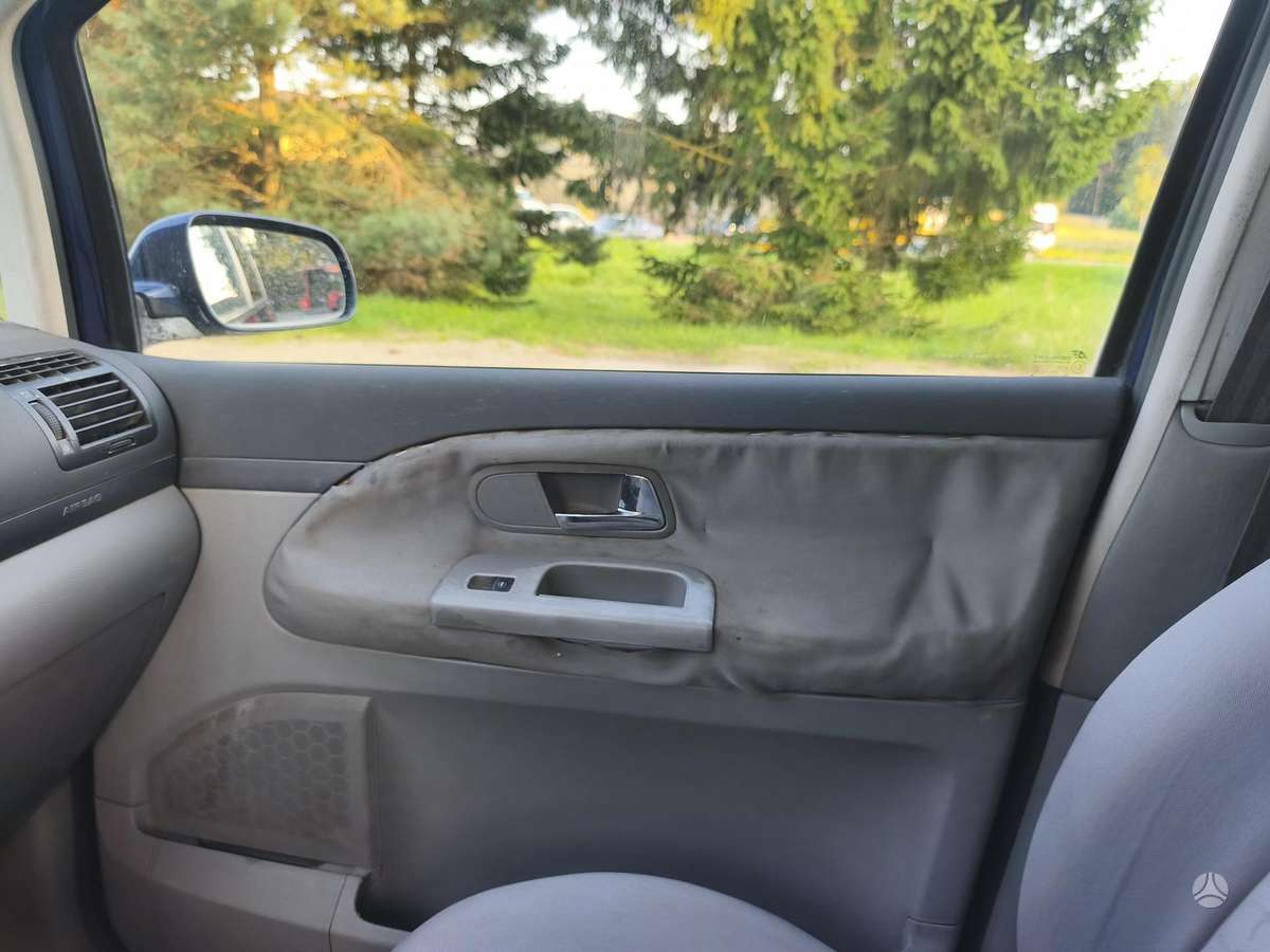 SEAT Alhambra - 11