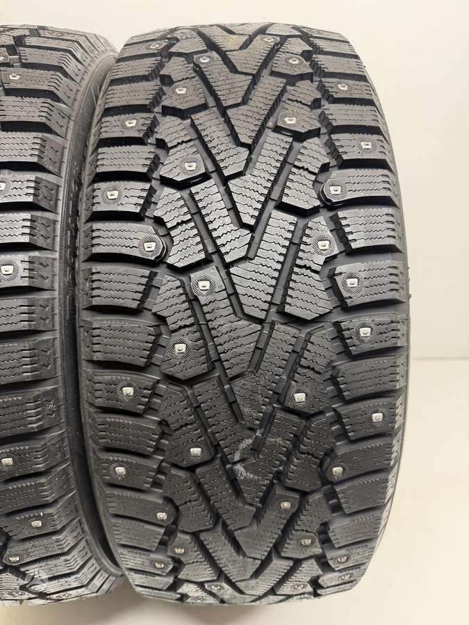 Pirelli Ice Zero, зимние 225/45 R18