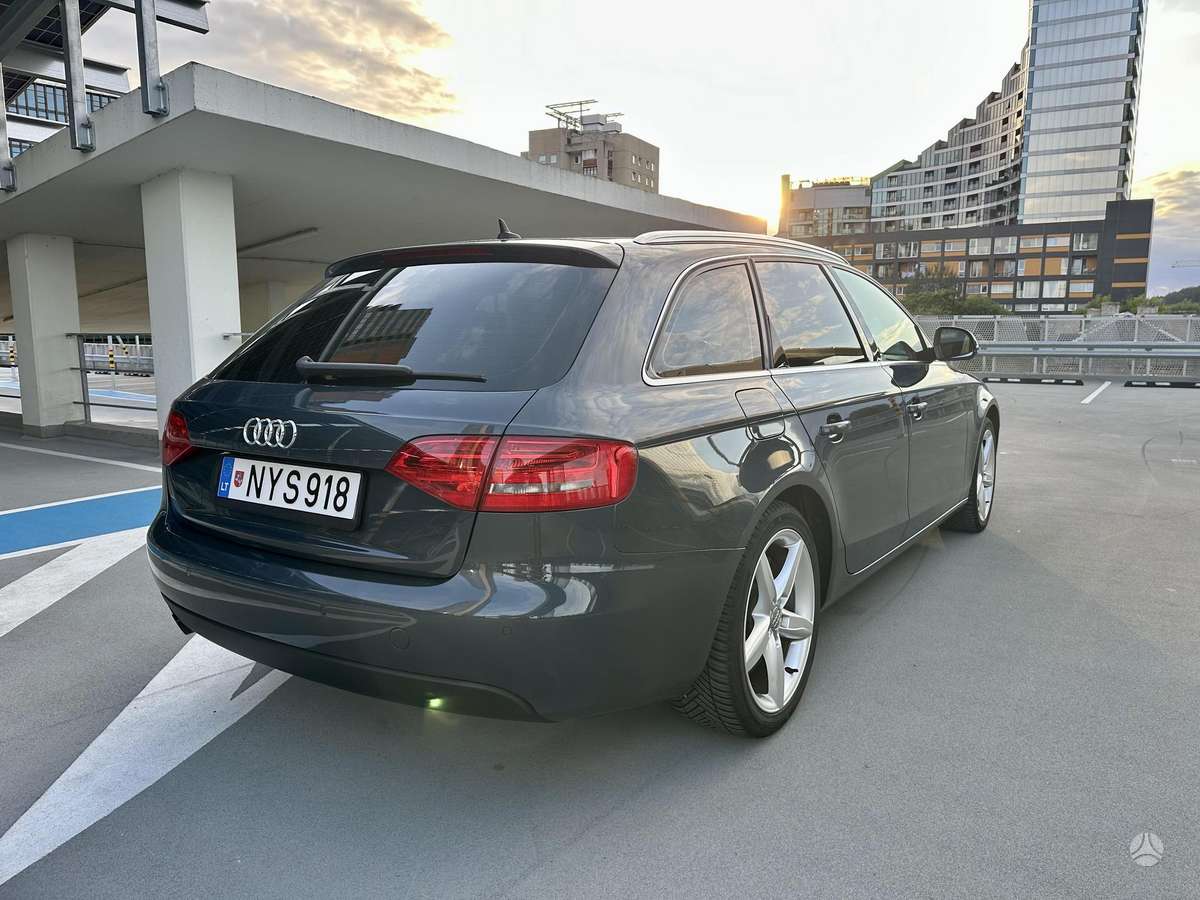 Audi A4, 2.0 l., Универсал