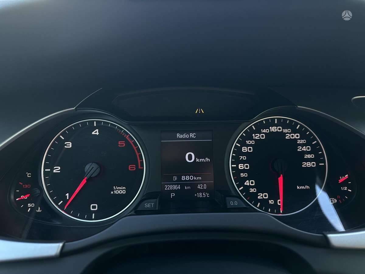 Audi A4, 2.0 l., universalas