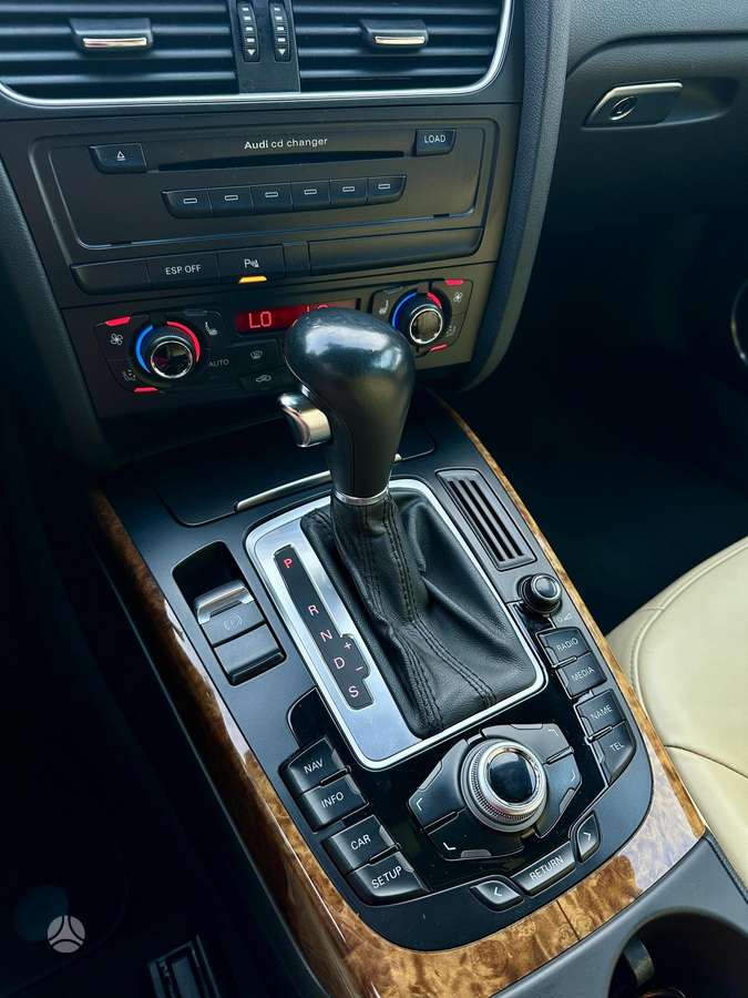 Audi A4, 2.0 l., Универсал