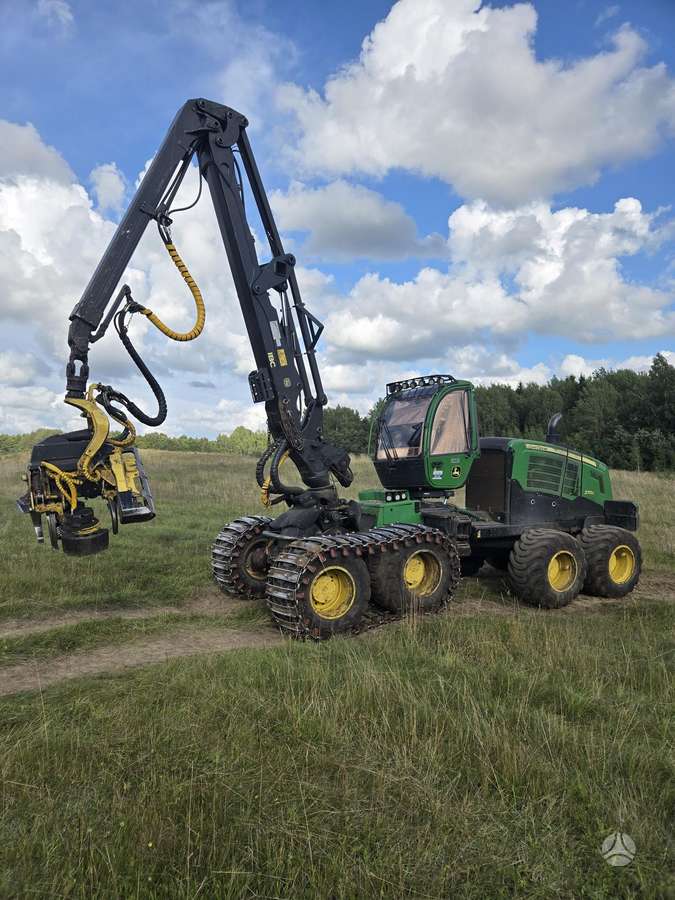 John Deere 1270G, medkirtės