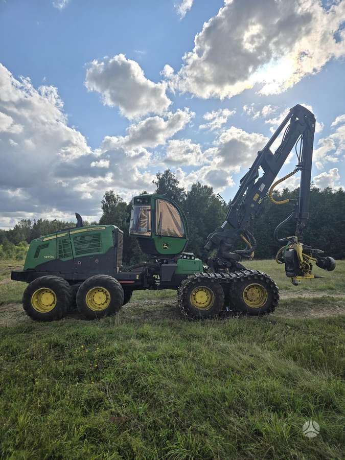 John Deere 1270G, харвестеры
