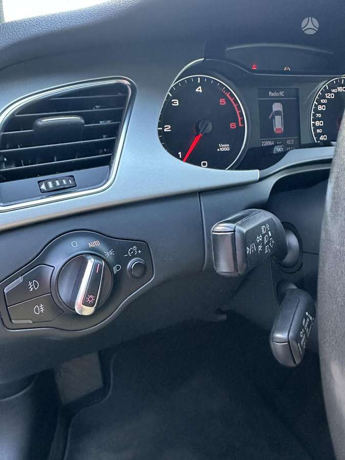 Audi A4, 2.0 l., Универсал