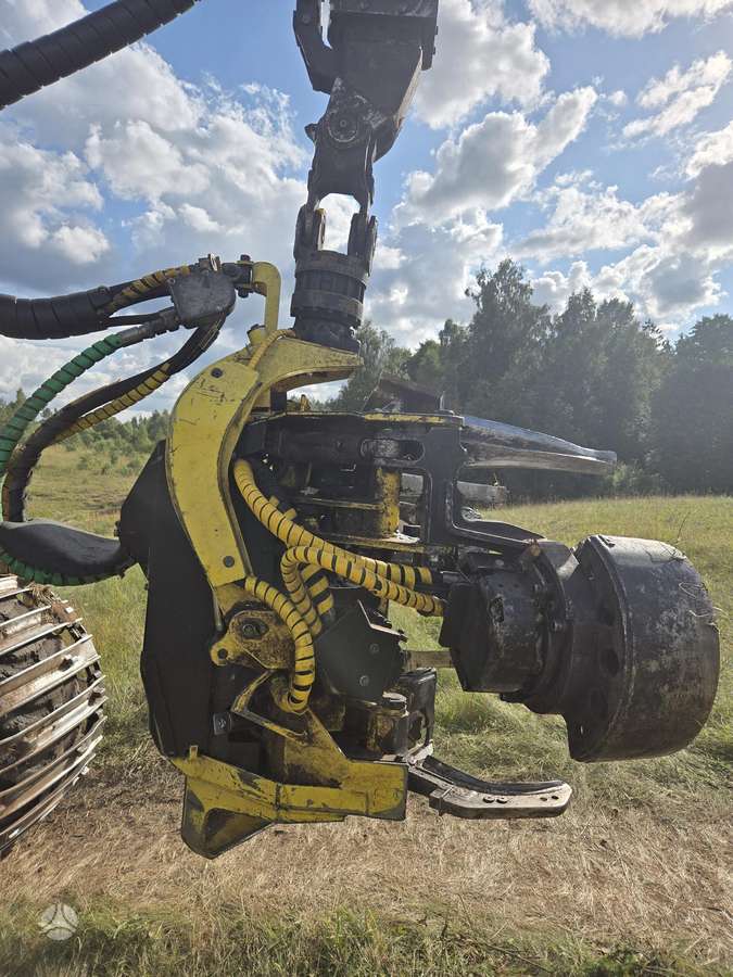John Deere 1270G, medkirtės