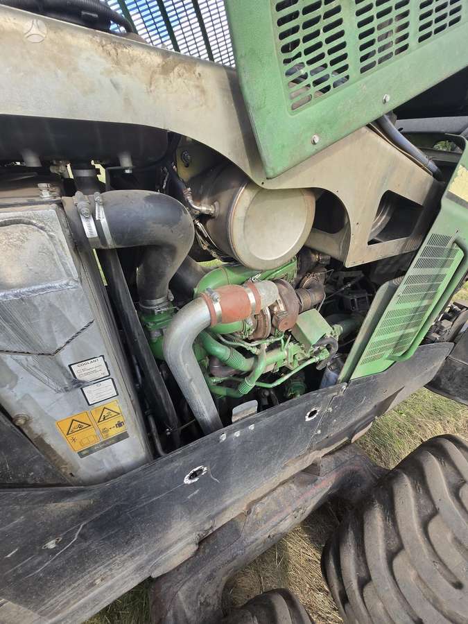 John Deere 1270G, medkirtės