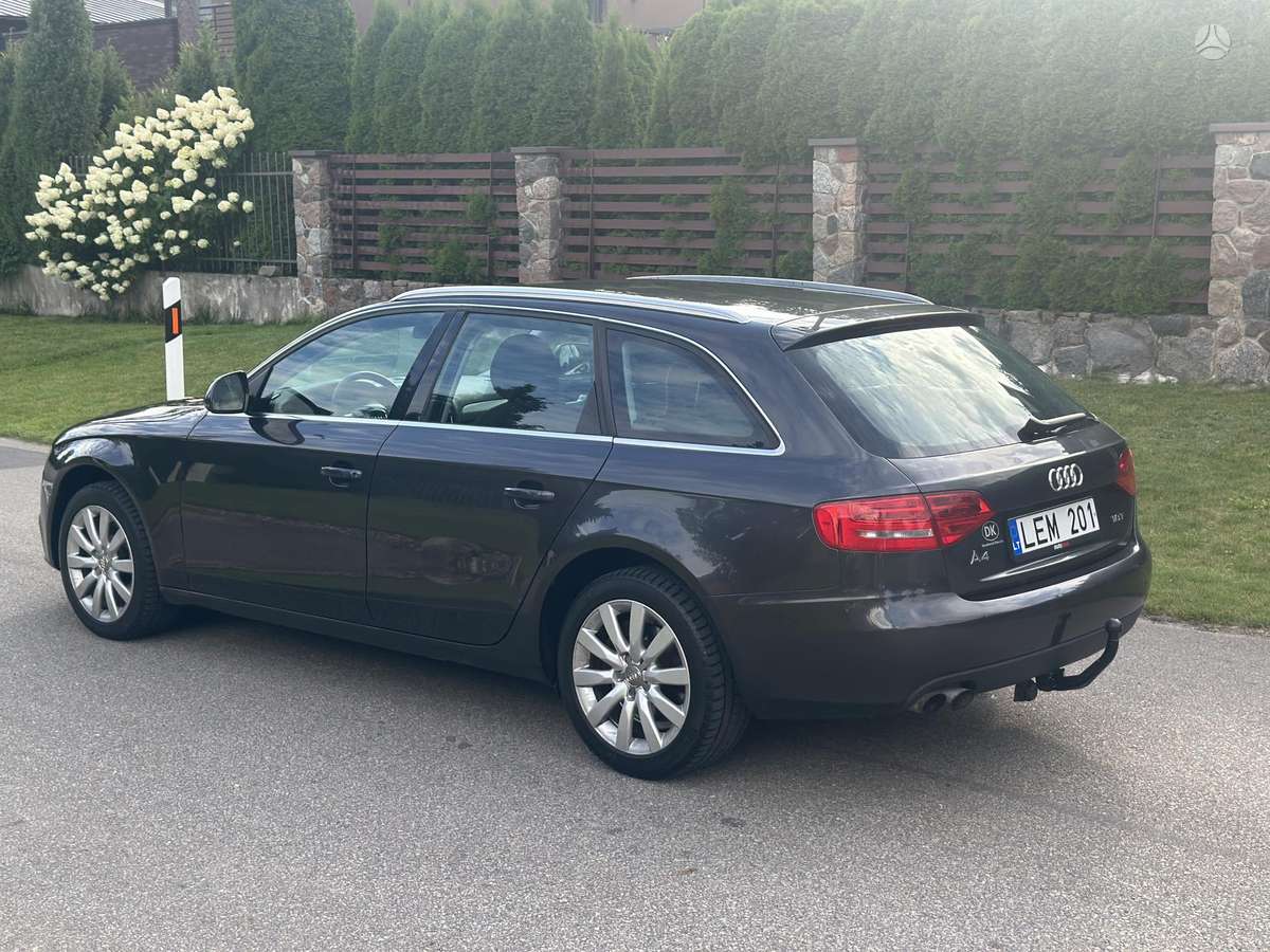 Audi A4, 1.8 l., Универсал