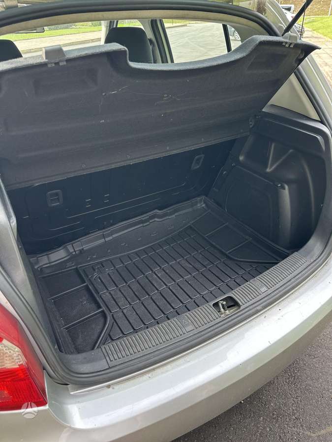 Škoda Fabia - 6