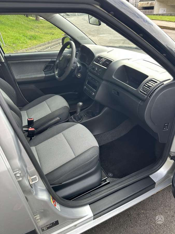 Škoda Fabia - 7