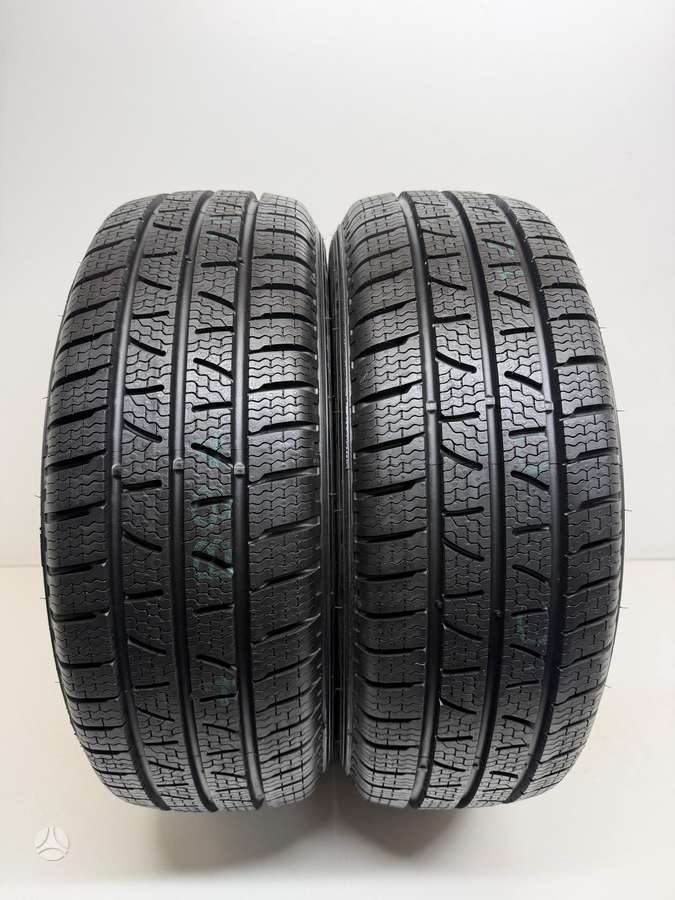 Pirelli Carrier Winter, winter 215/60 R16