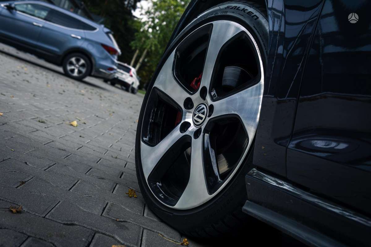 Volkswagen Golf, 2.0 l., hatchback
