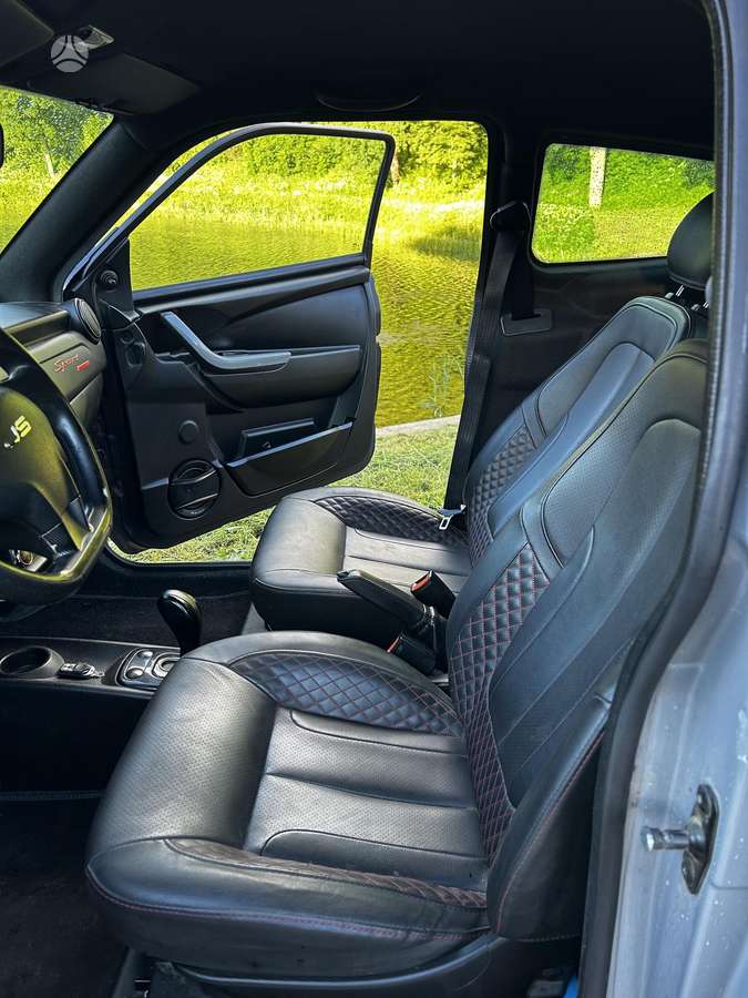 Ligier JS50, 0.5 l., Хэтчбек